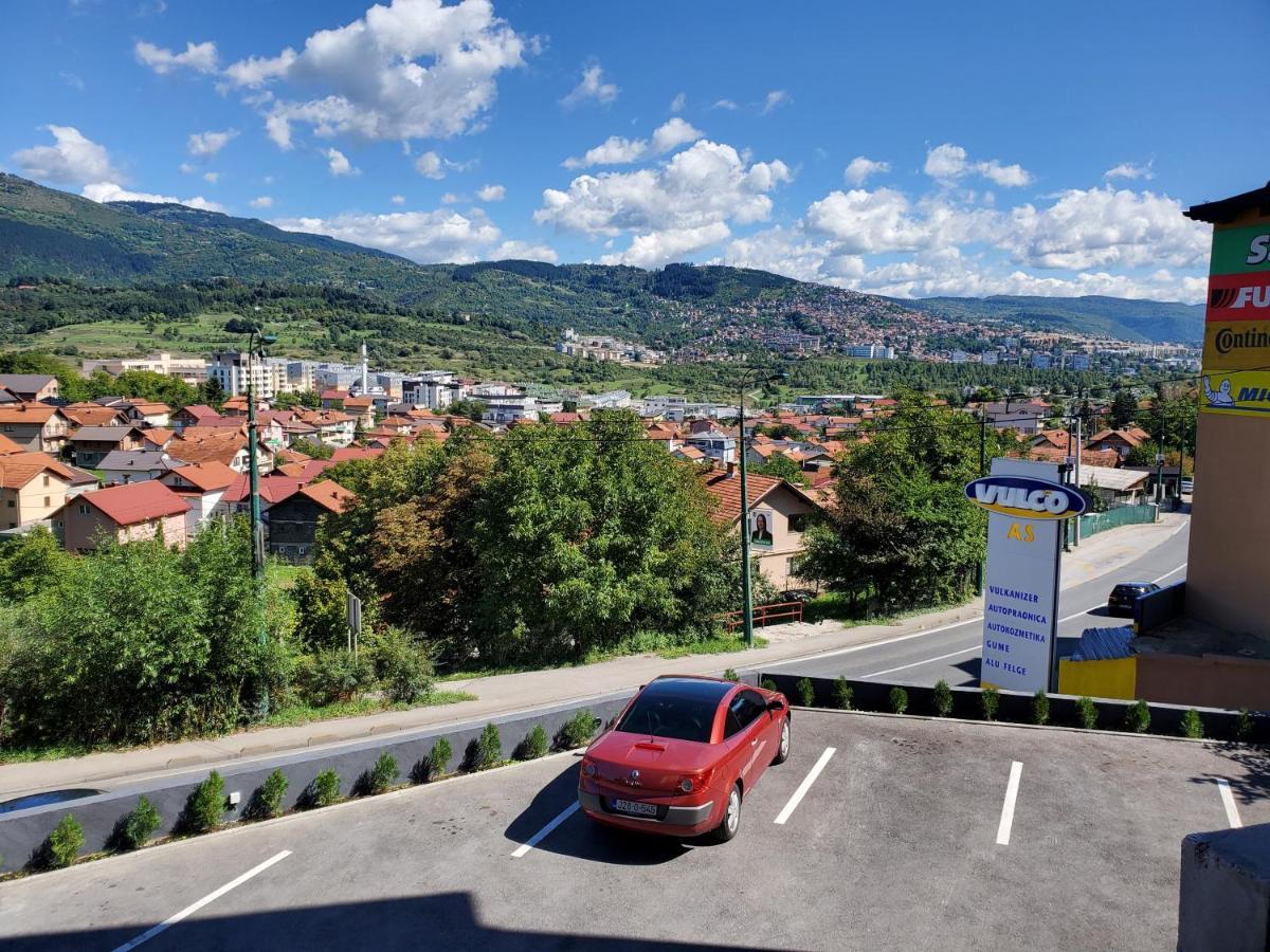 Sleep And Drive Appartement Sarajevo Buitenkant foto